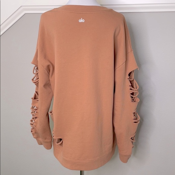 NWOT ALO Yoga Fade Distressed Long Sleeve Pullover - Picture 6 of 7